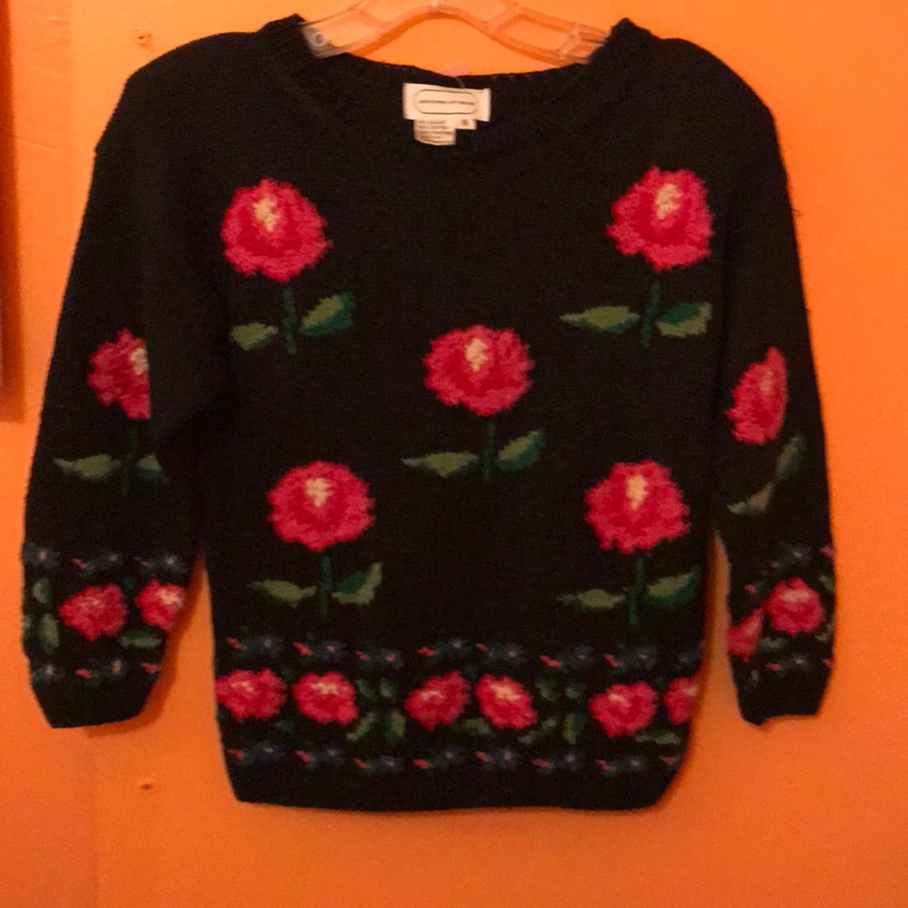 Women’s sweater